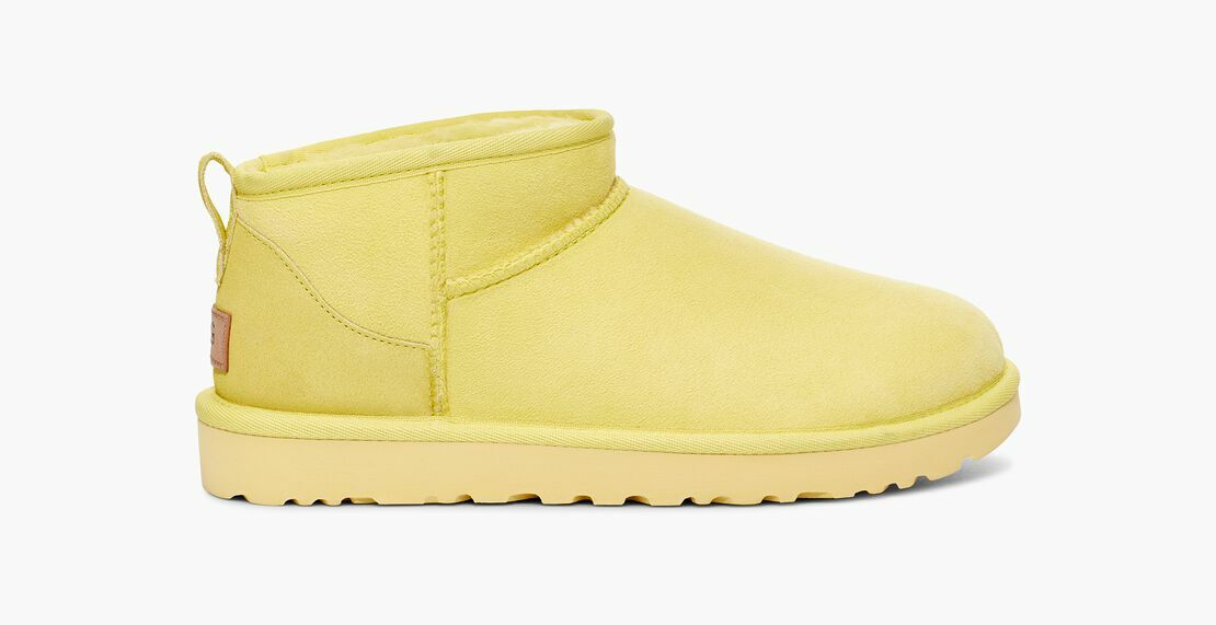 Pre-owned Ugg In Box Classic Ultra Mini 
